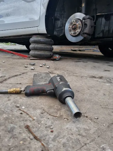 Zakład wulkanizacyjny Paweł Bargiełowski